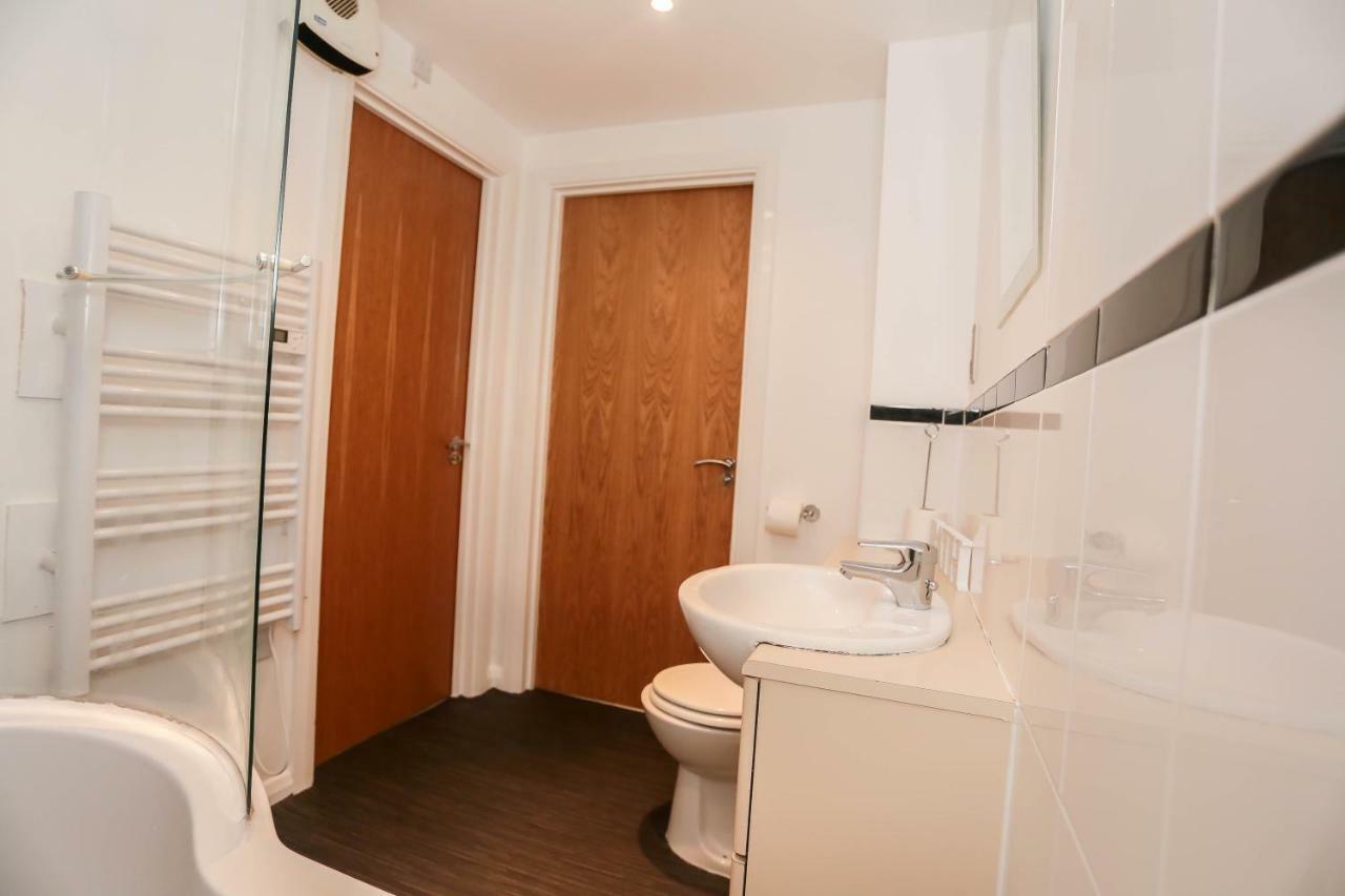 Appartement Freyas à Manchester Extérieur photo
